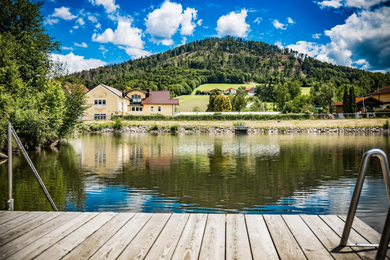 Hotel Der Seehof Hauzenberg Exteriör bild