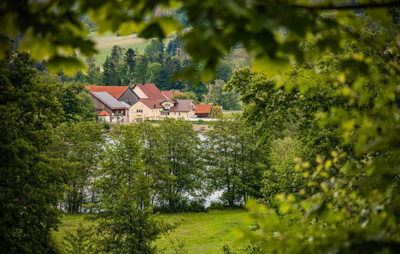 Hotel Der Seehof Hauzenberg Exteriör bild
